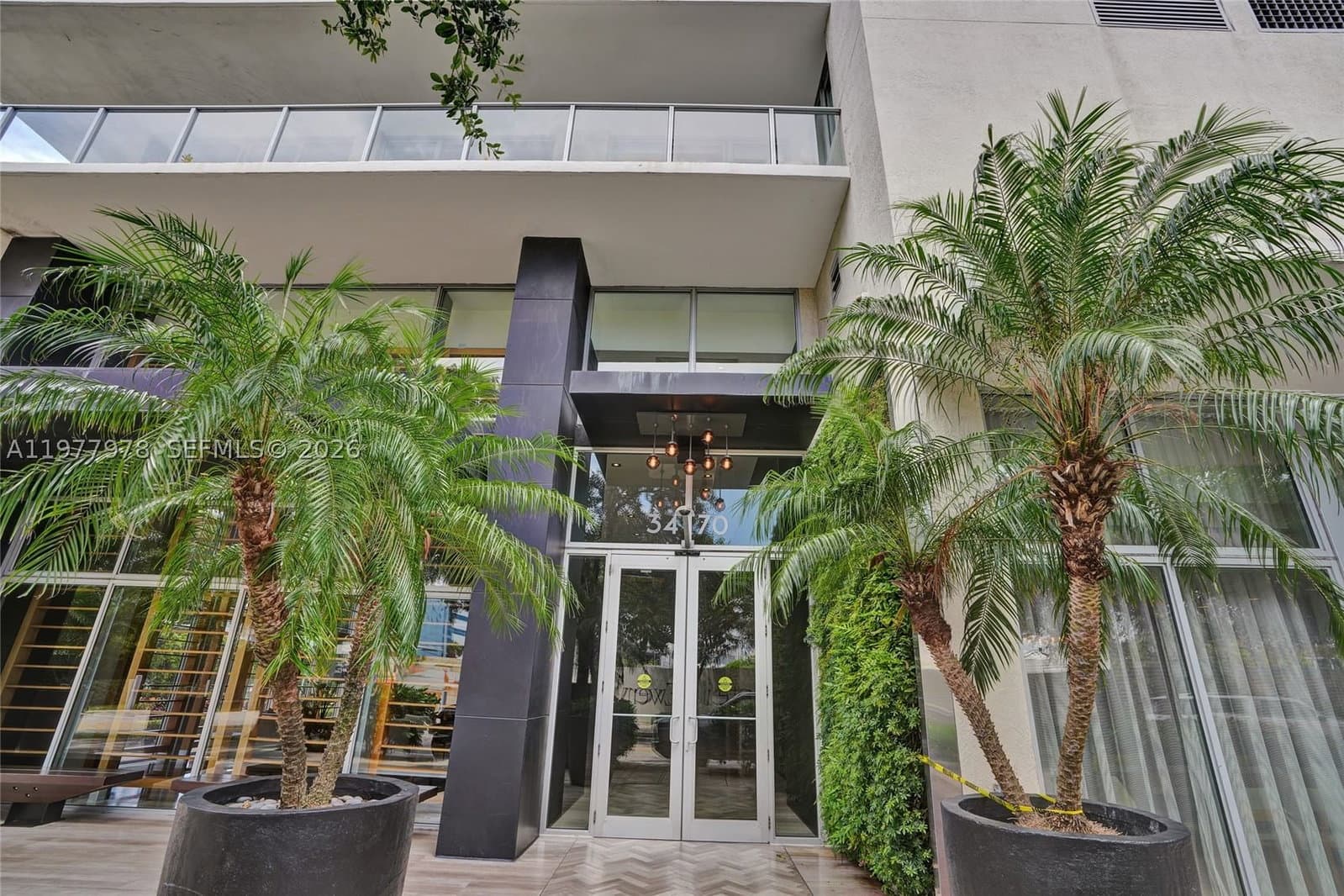 2-bedroom Condo — 3470 Coast Ave #H0708, Miami, FL 33137