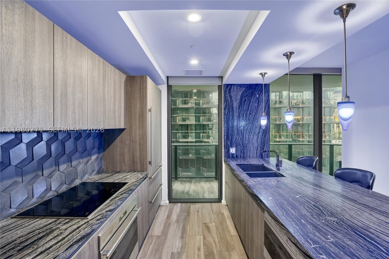 2+1 Condo — 801 Miami Ave #2805, Miami, FL 33130