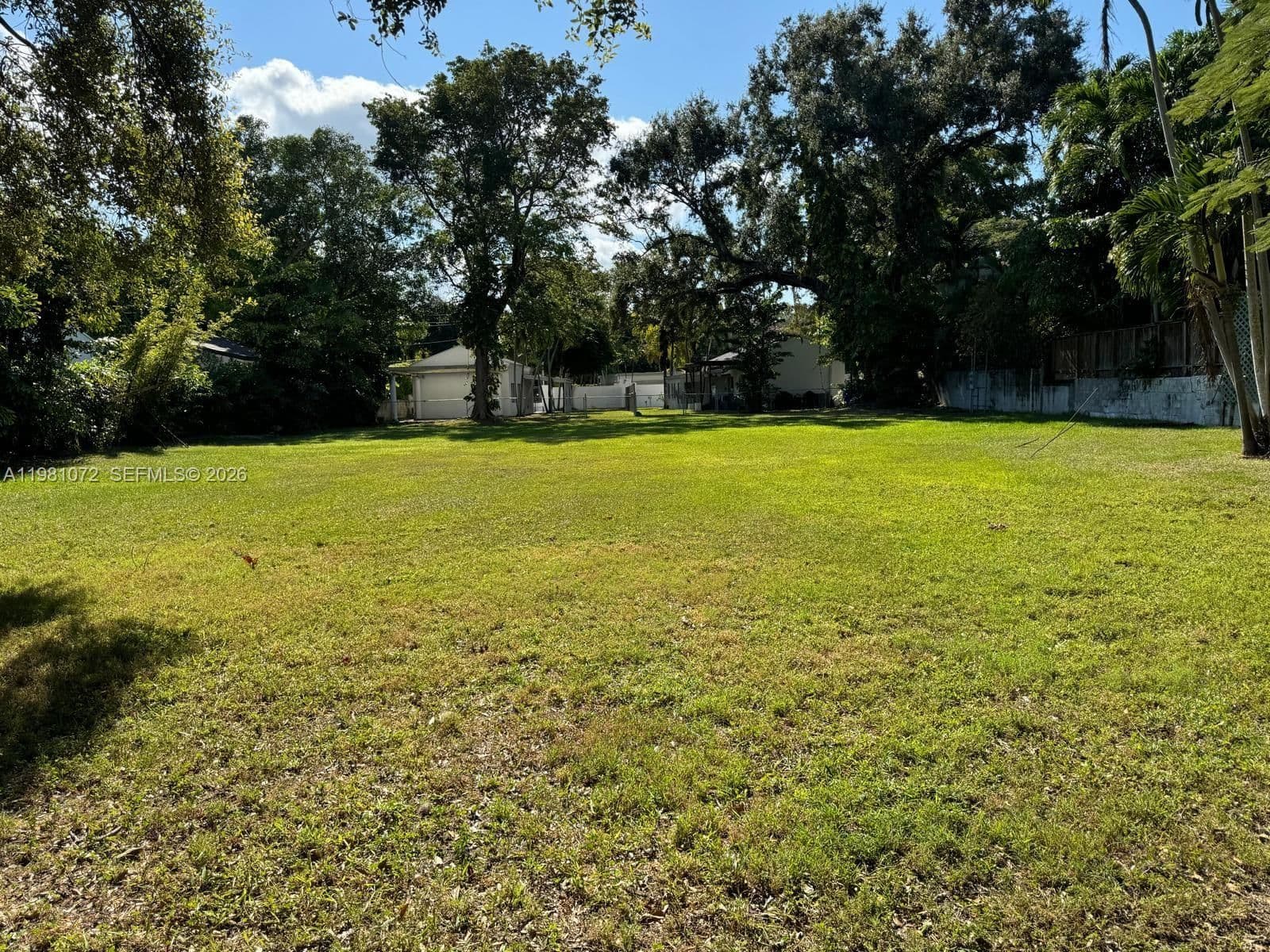 Property — 3528 Royal Palm Ave, Miami, FL 33133