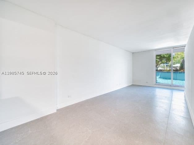 1-bedroom Condo — 2301 Collins Ave #311, Miami Beach, FL 33139