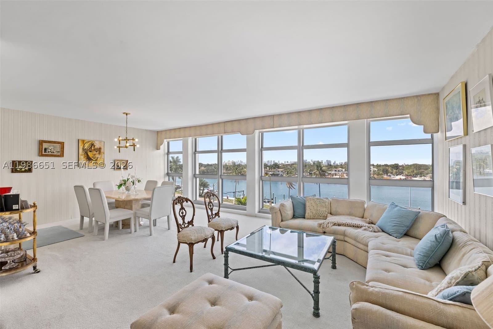 2-bedroom Condo — 5055 Collins Ave #5M, Miami Beach, FL 33140
