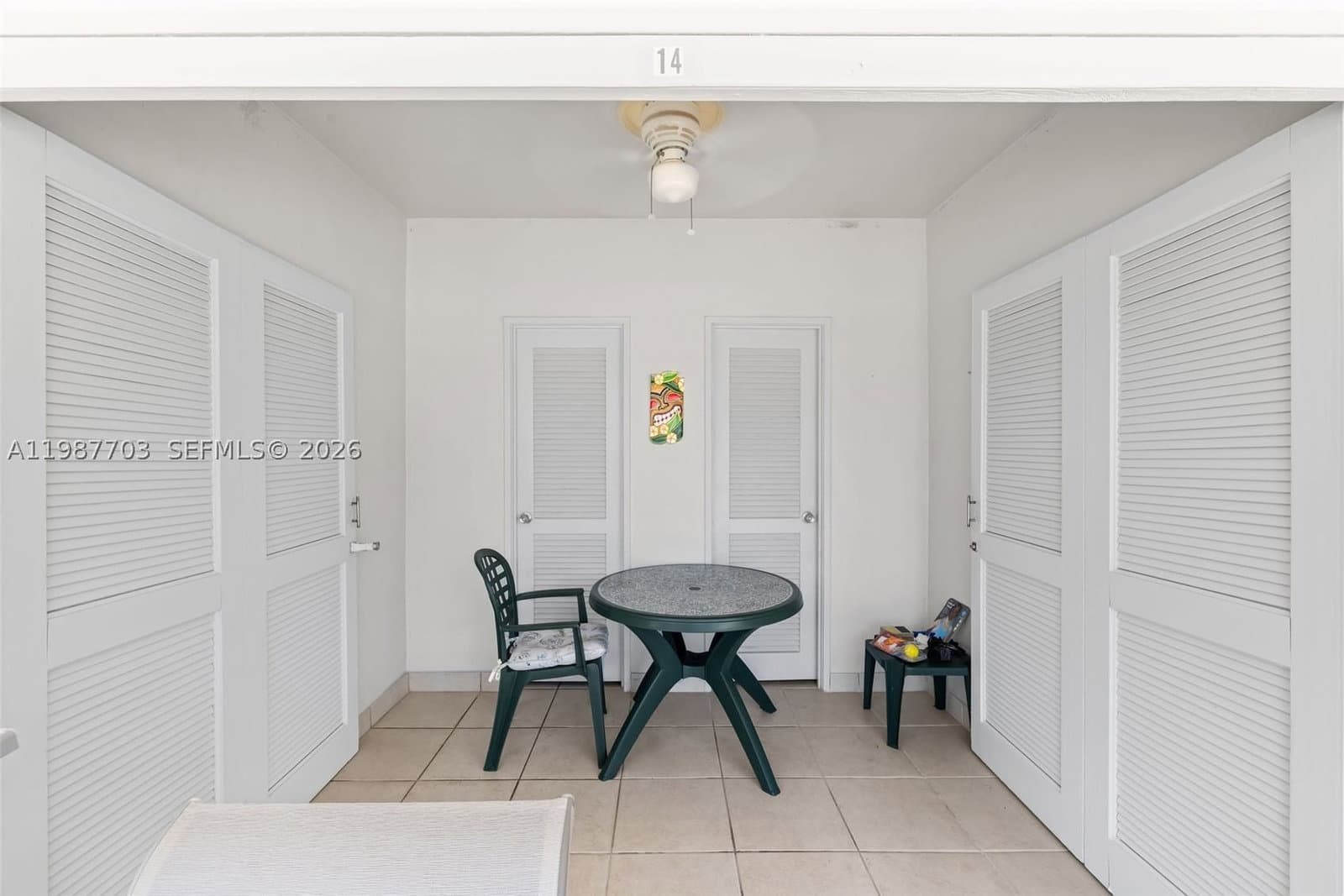 Condo — 5055 Collins Ave #CAB14, Miami Beach, FL 33140
