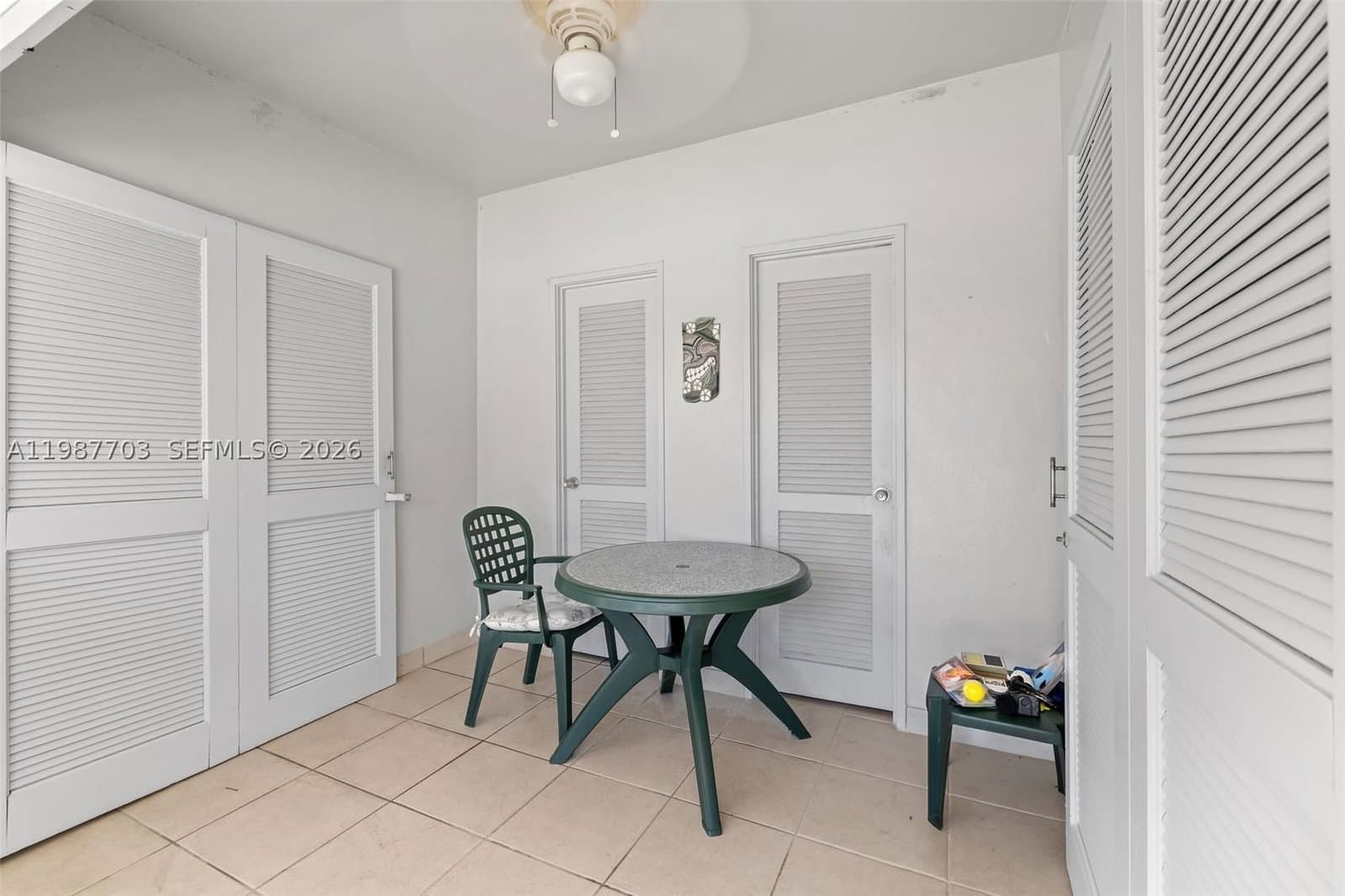 Condo — 5055 Collins Ave #CAB14, Miami Beach, FL 33140