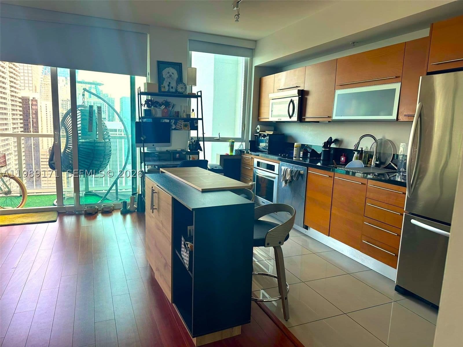 Condo — 244 Biscayne Blvd #3707, Miami, FL 33132