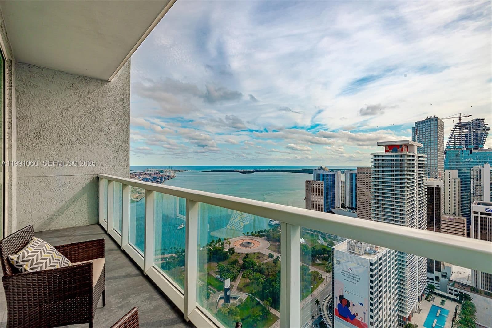 3+1 Condo — 244 Biscayne Blvd #UPH-4907, Miami, FL 33132