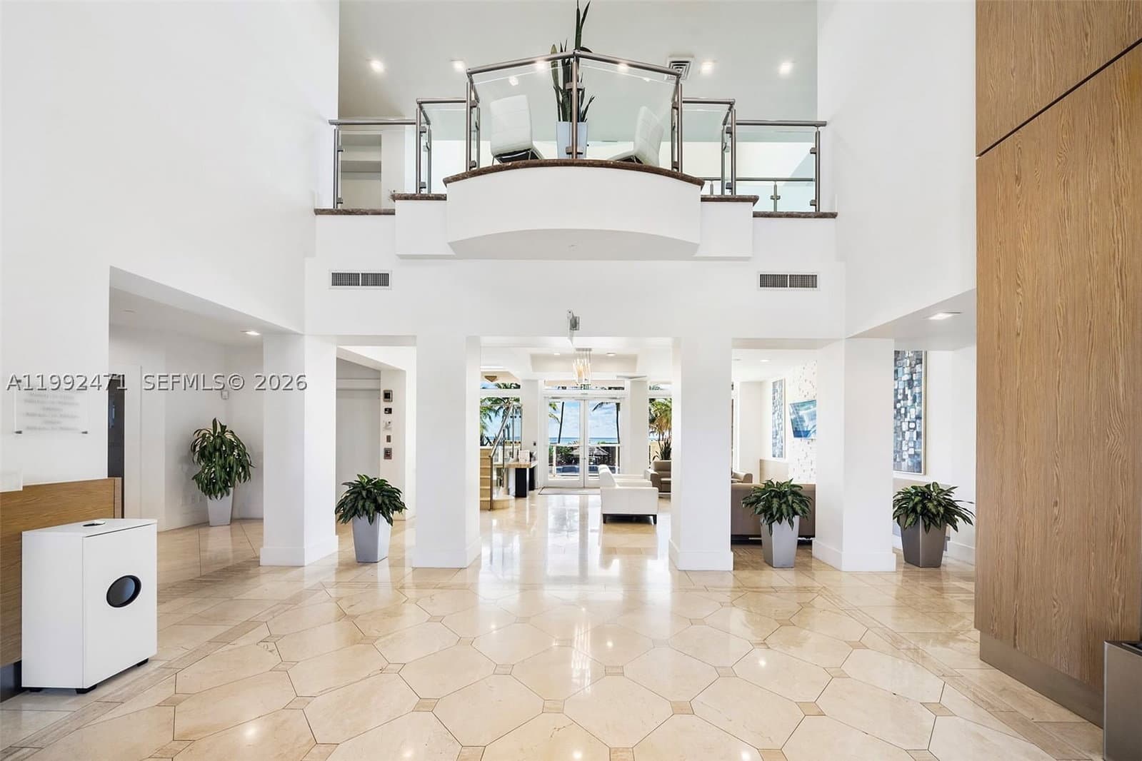 2+1 Condo — 4779 Collins Ave #808, Miami Beach, FL 33140