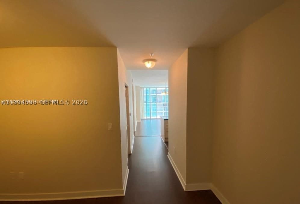 2+1 Condo — Miami, FL 33130