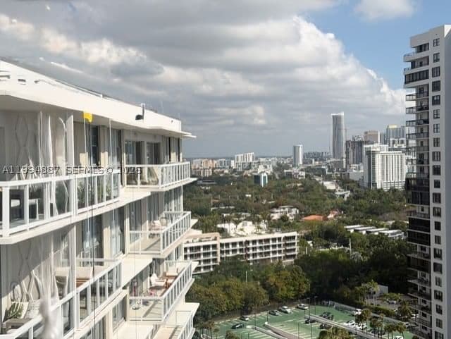 1+1 Condo — 2451 Brickell Ave #PHF, Miami, FL 33129