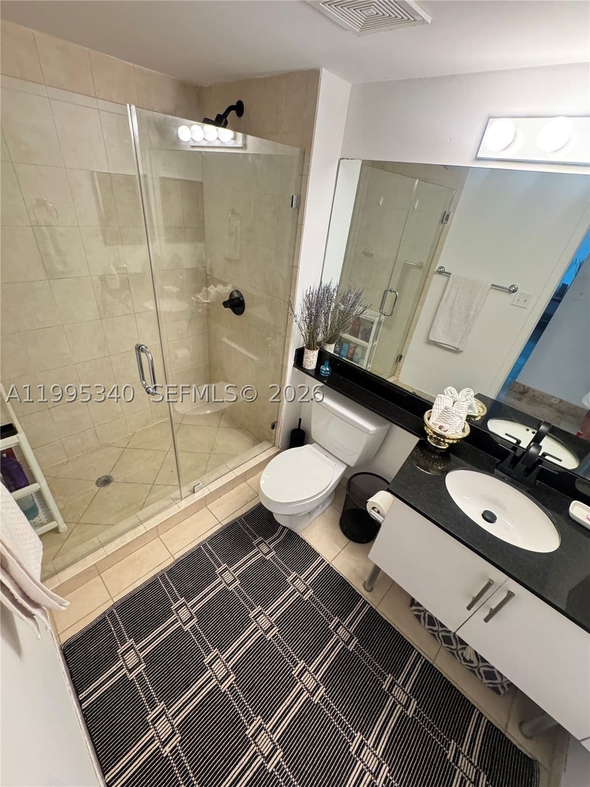 2+1 Condo — 31 5th St #1402, Miami, FL 33131