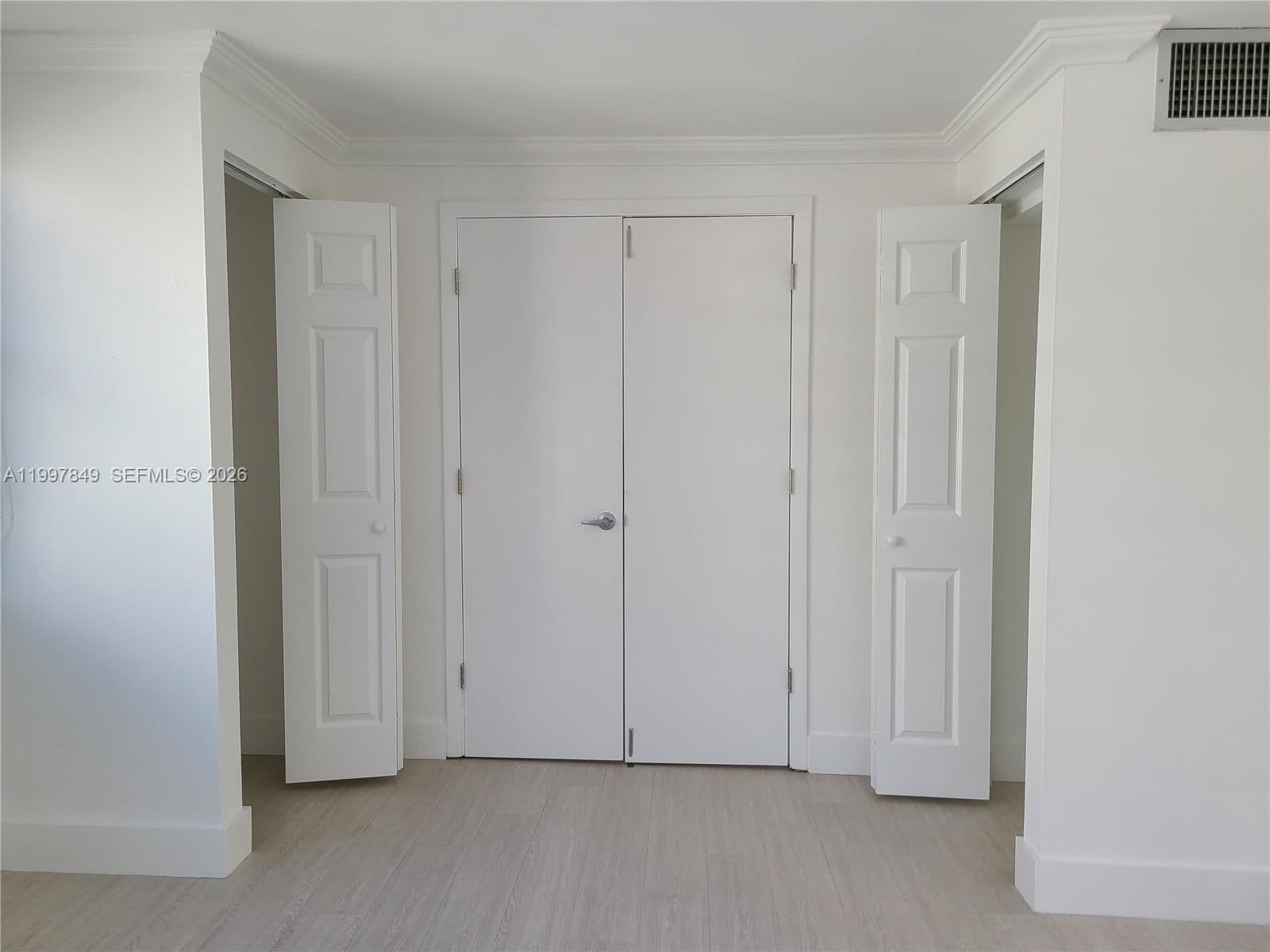 2+1 Condo — 999 Brickell Bay Dr #1207, Miami, FL 33131