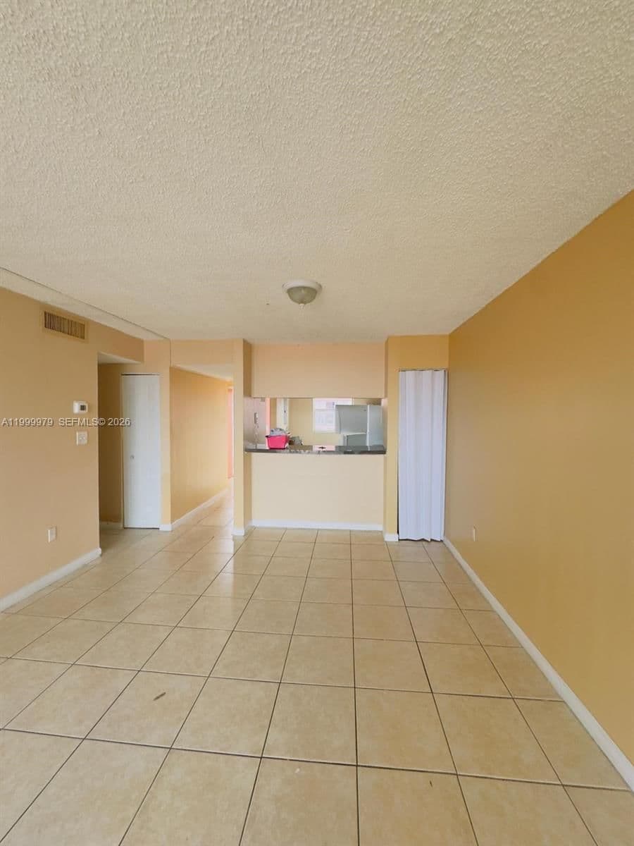 2+1 Condo — 19841 114th Ave #310, Miami, FL 33157