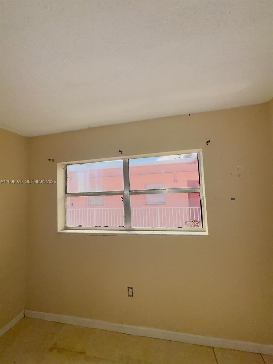 2+1 Condo — 19841 114th Ave #310, Miami, FL 33157