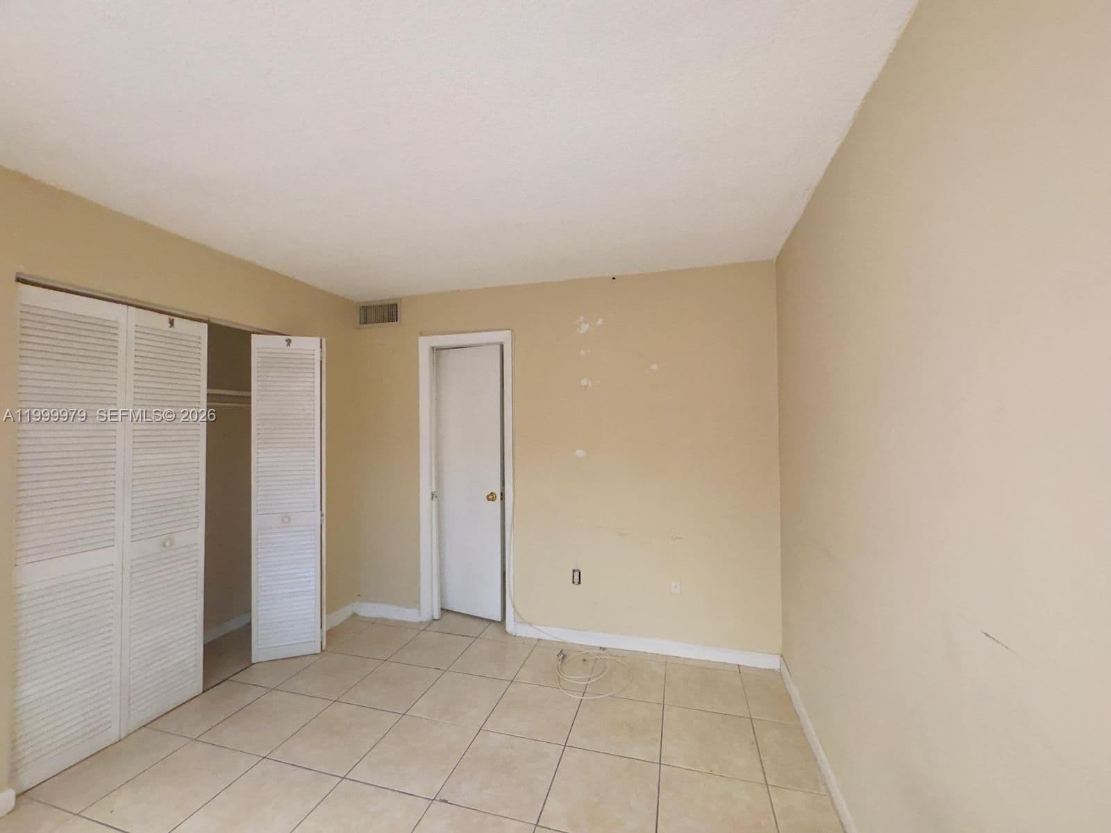 2+1 Condo — 19841 114th Ave #310, Miami, FL 33157