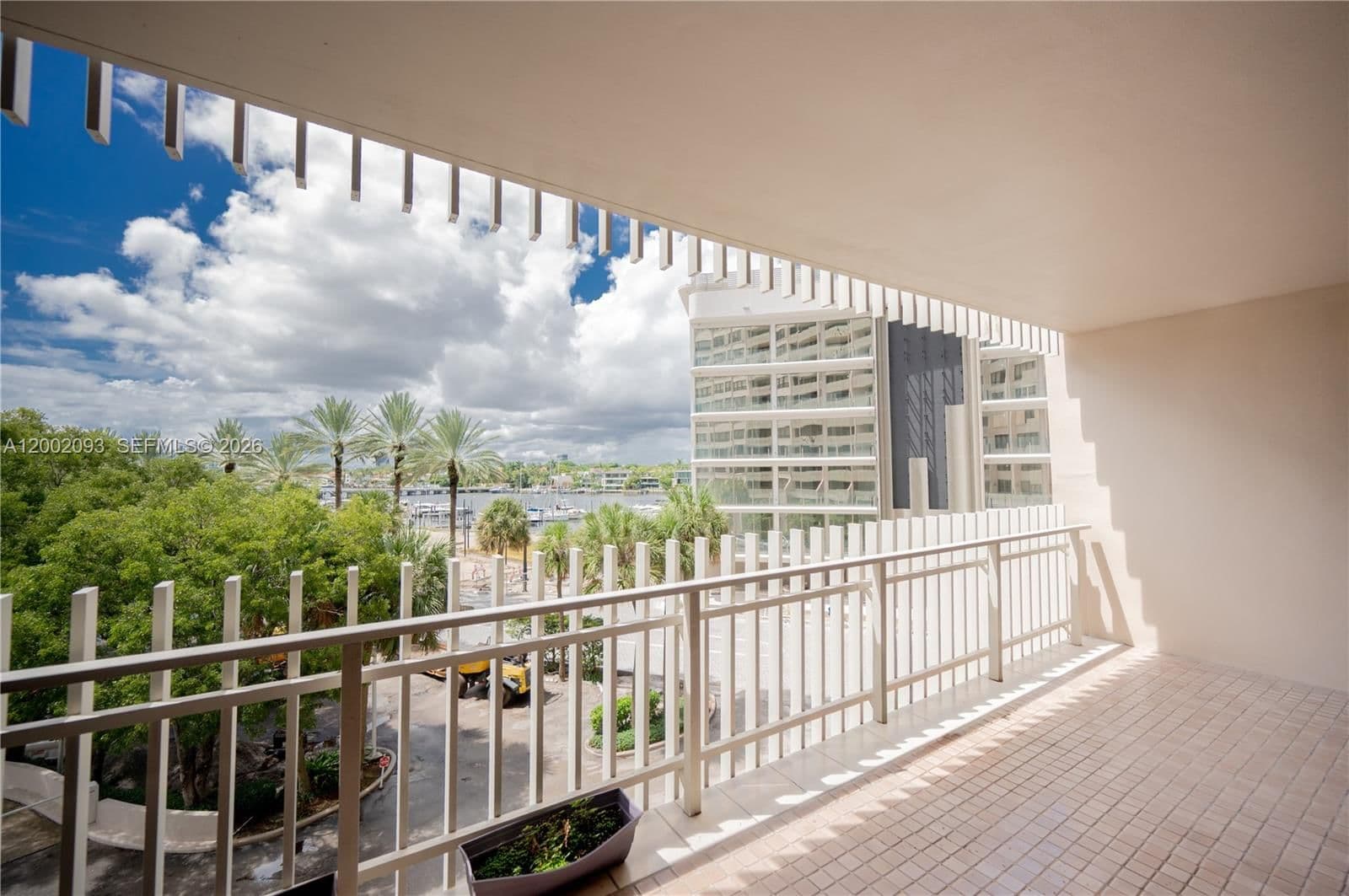 2+1 Condo — 3 Grove Isle Dr #C308, Miami, FL 33133