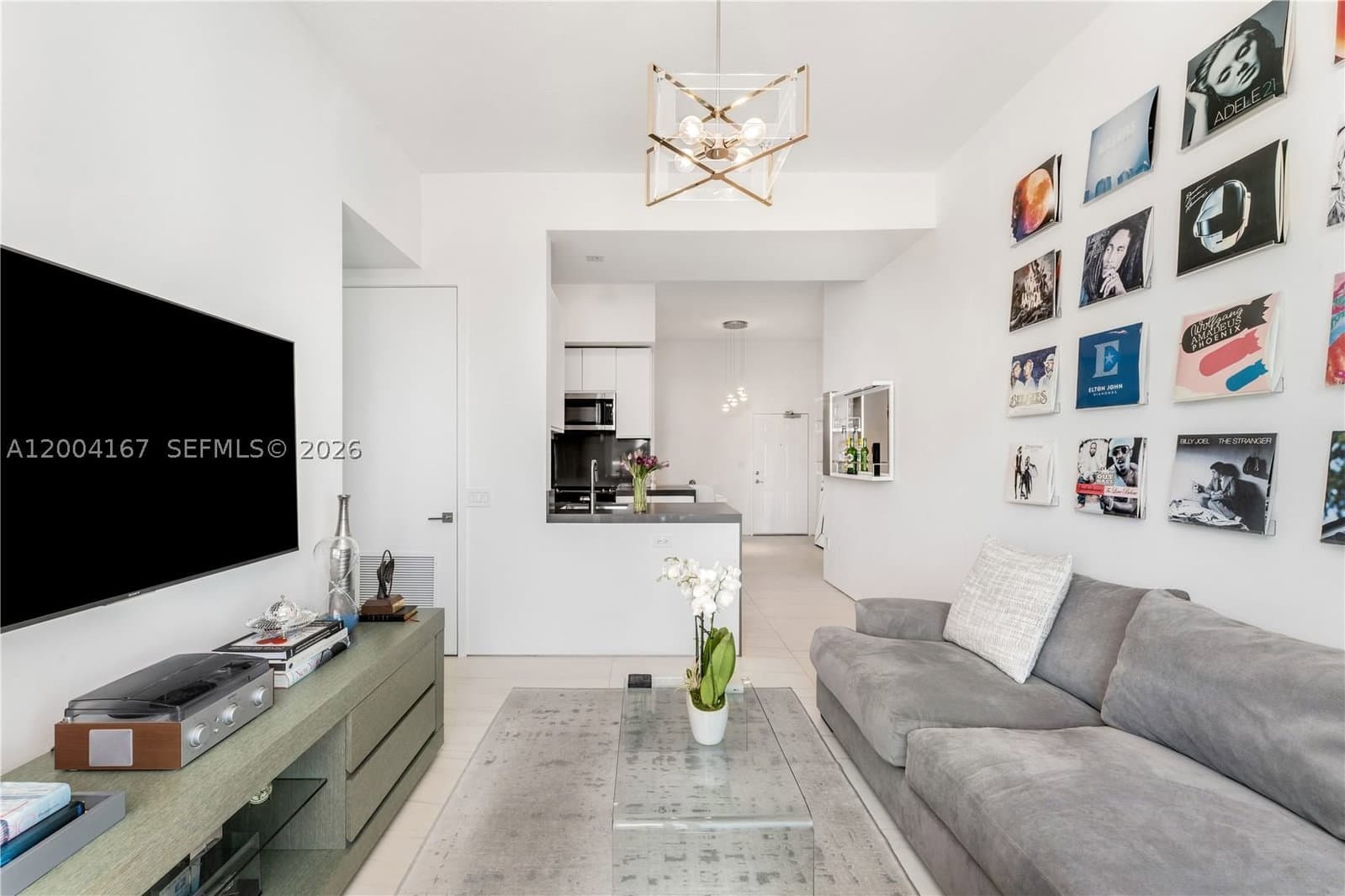 2+1 Condo — 1723 2nd Ave #PH2, Miami, FL 33129
