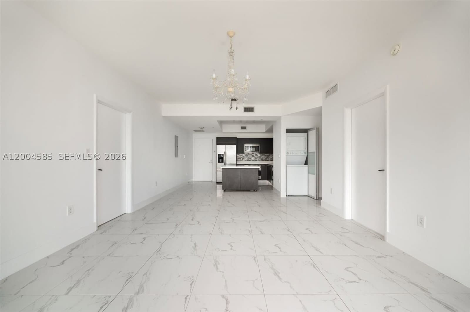 2+1 Condo — 90 3rd St #2602, Miami, FL 33130