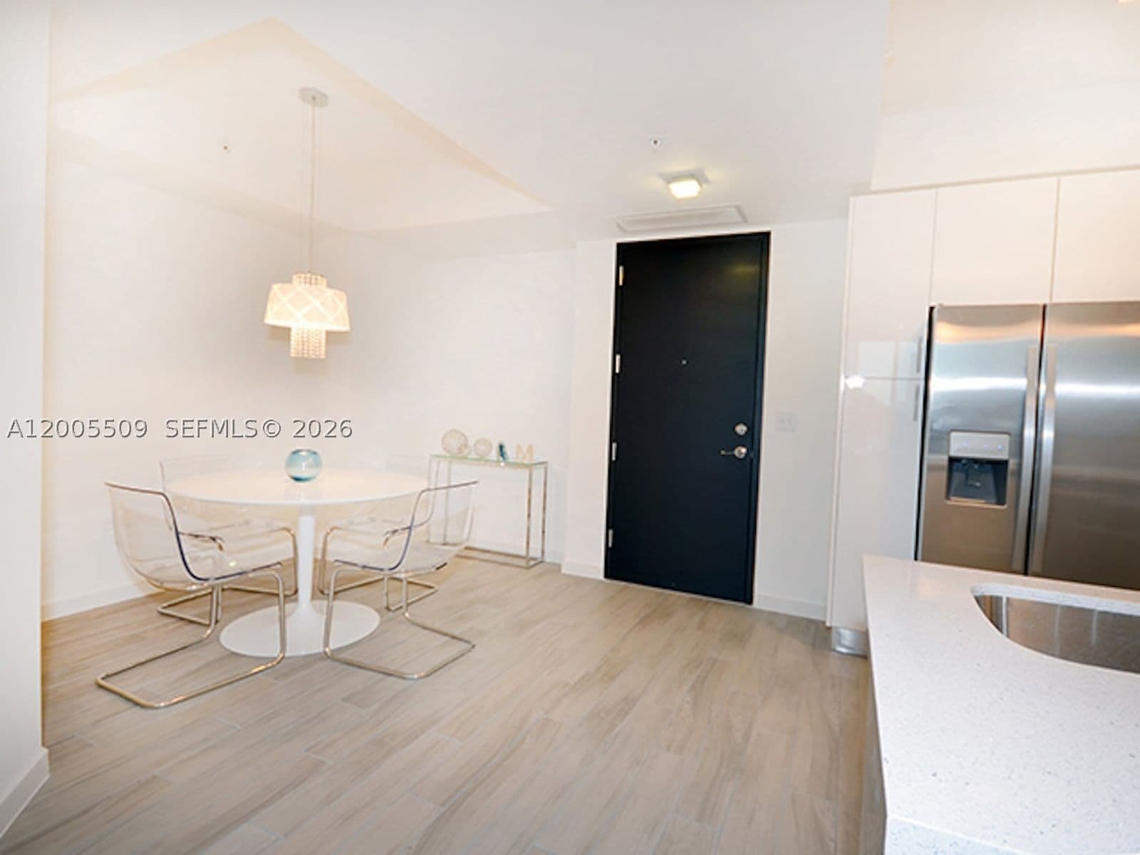 2-bedroom Condo — 999 1st Ave #1611, Miami, FL 33130