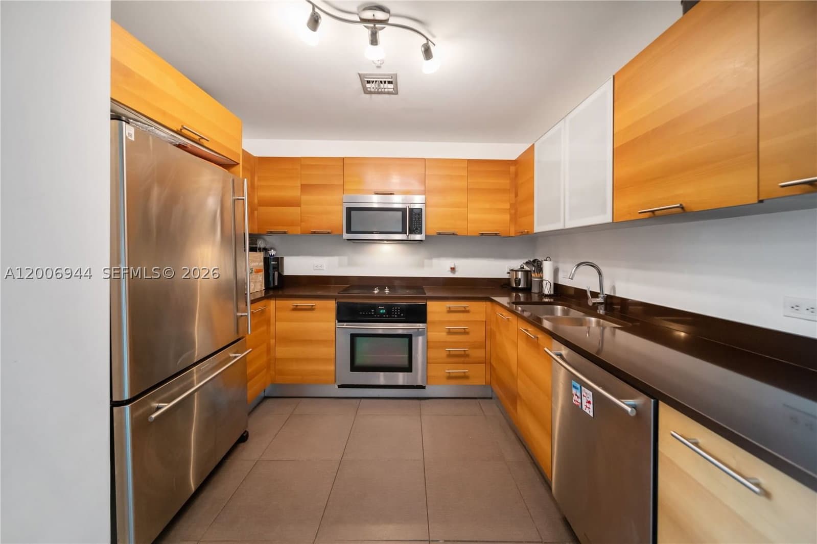 2-bedroom Condo — 3301 1st Ave #M0308, Miami, FL 33137