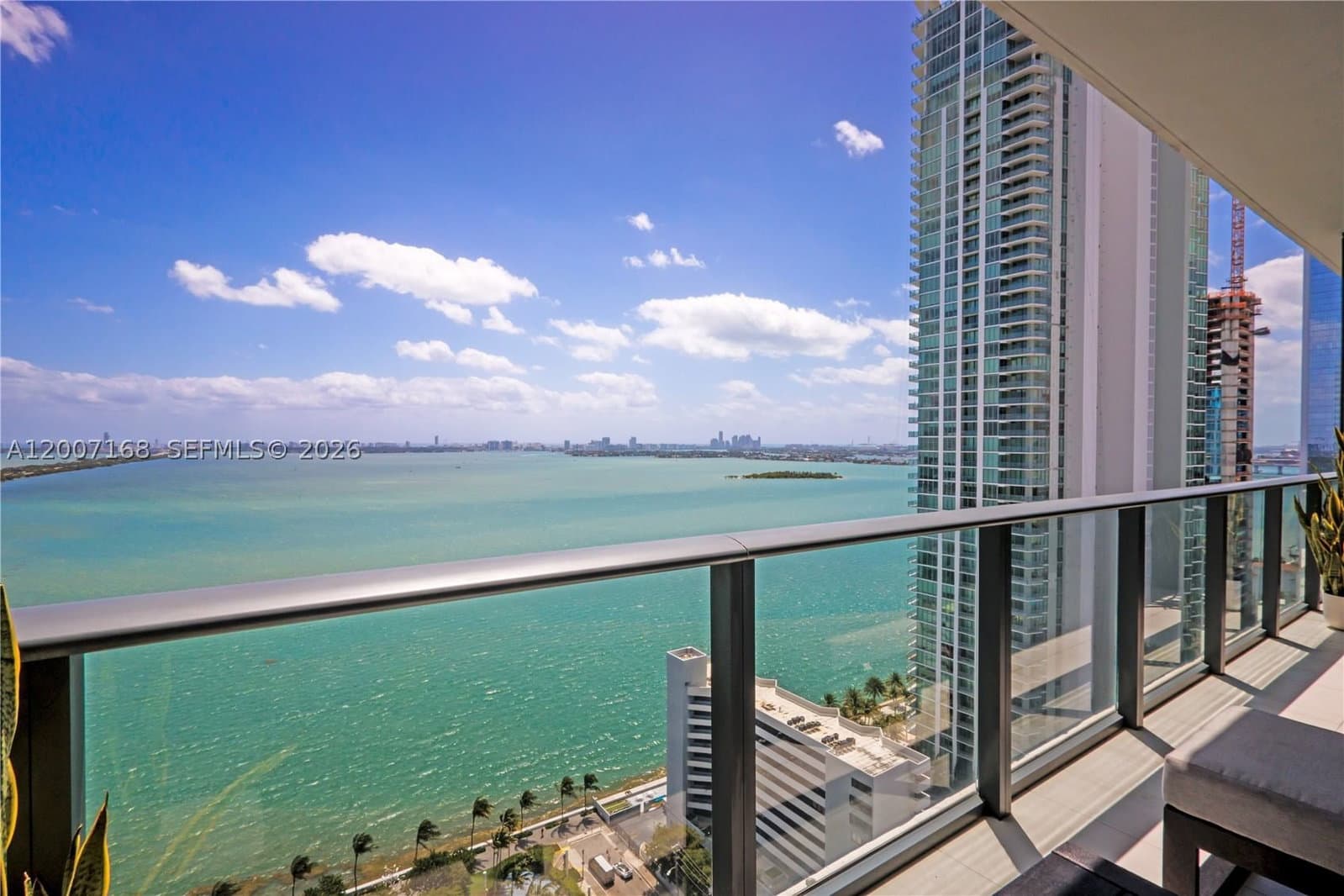 2-bedroom Condo — 480 31st St #2405, Miami, FL 33137