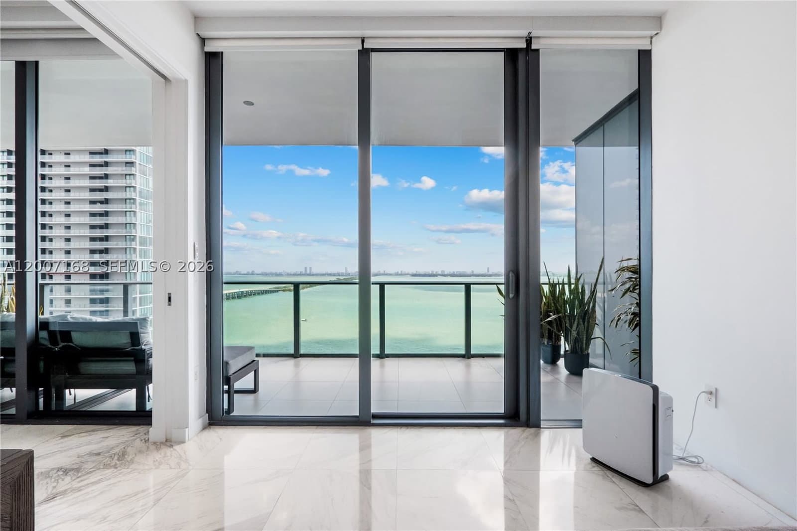 2-bedroom Condo — 480 31st St #2405, Miami, FL 33137
