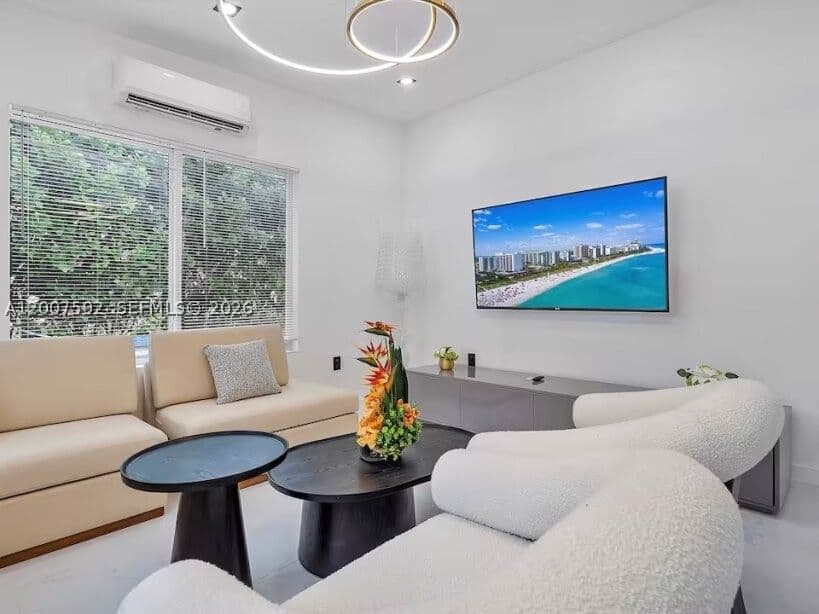 4-bedroom Single-Family Home — 545 52nd St, Miami, FL 33127