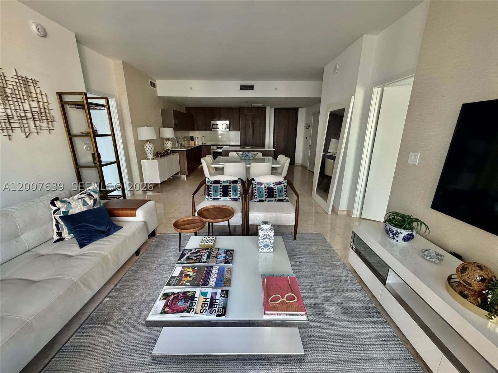 2+1 Condo — 88 7th St #1109, Miami, FL 33130