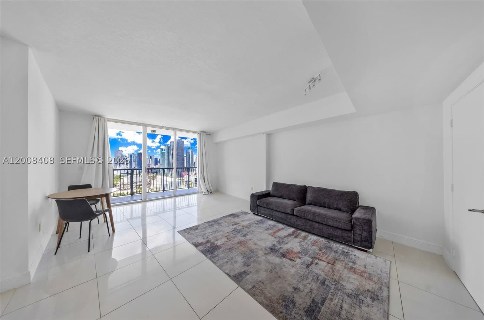 Condo — 1750 Bayshore Dr #3308, Miami, FL 33132