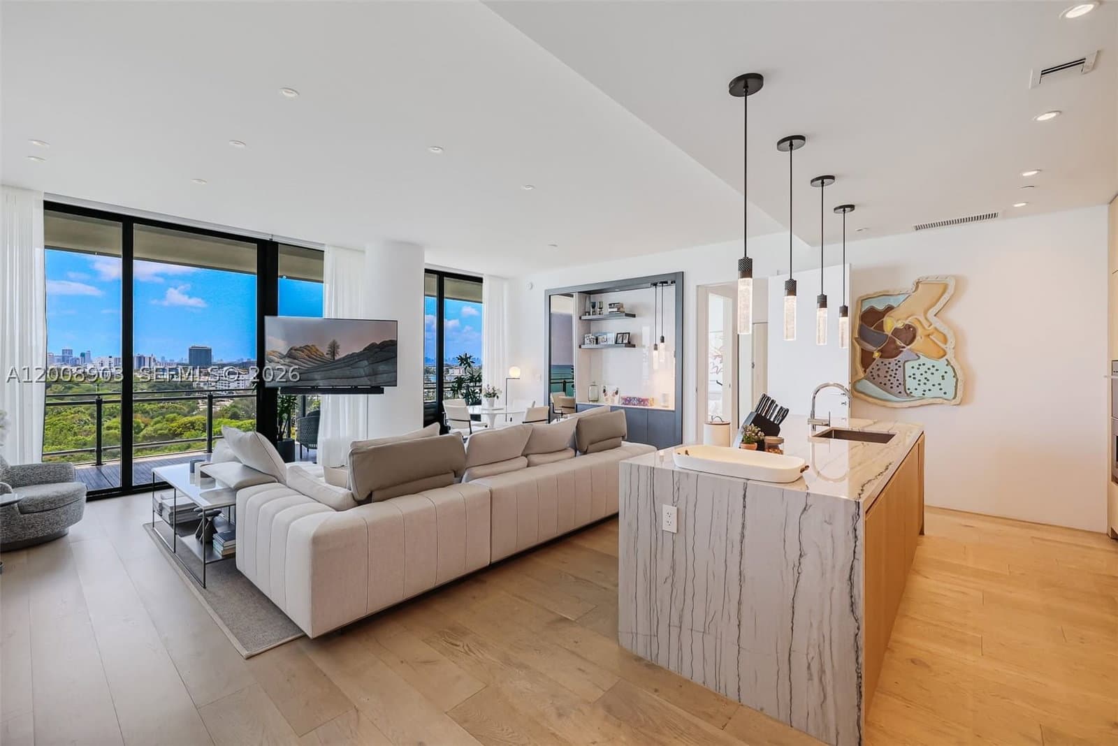 2+1 Condo — 8701 Collins Ave #904, Miami Beach, FL 33154