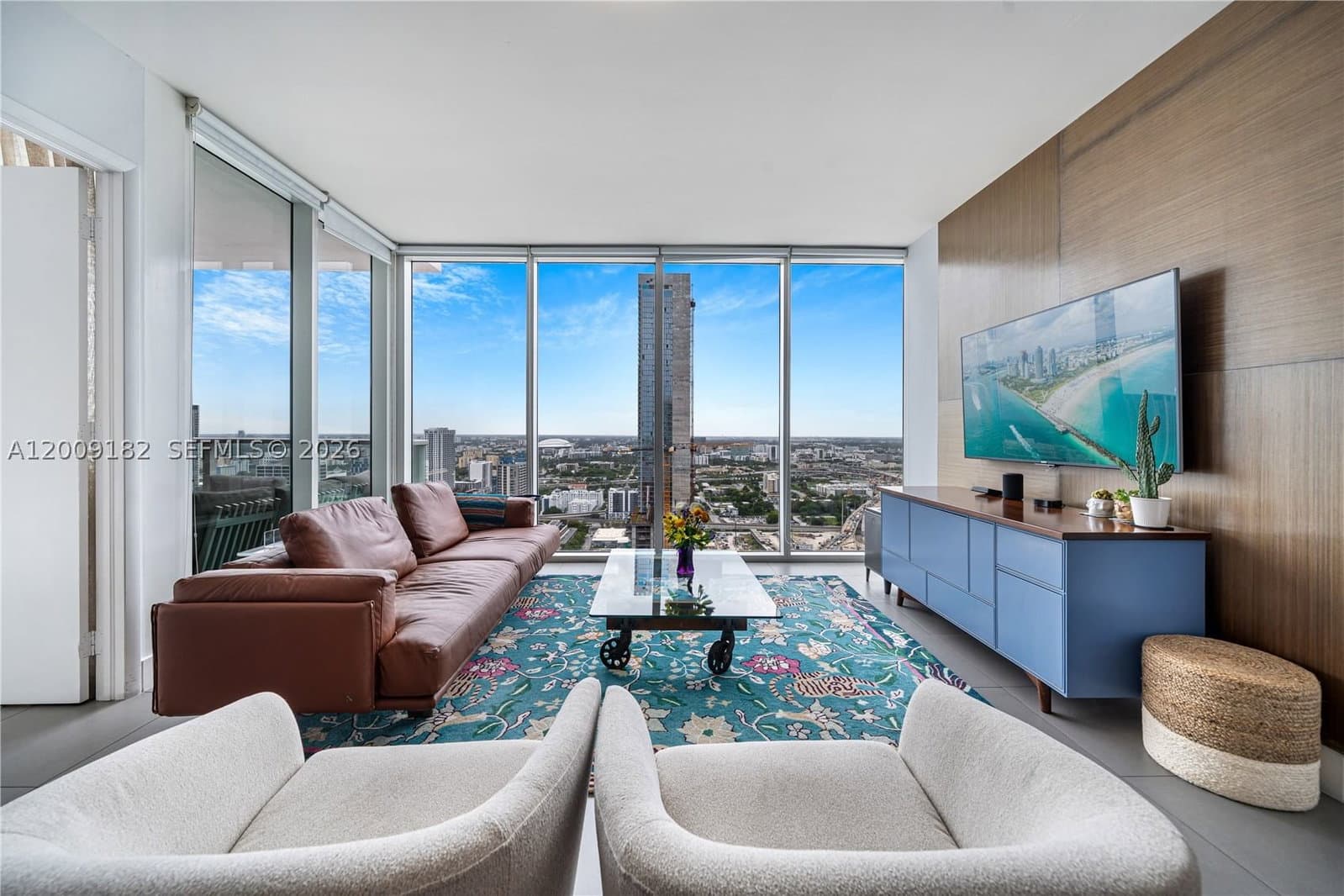 2+1 Condo — 1040 Biscayne Blvd #3607, Miami, FL 33132