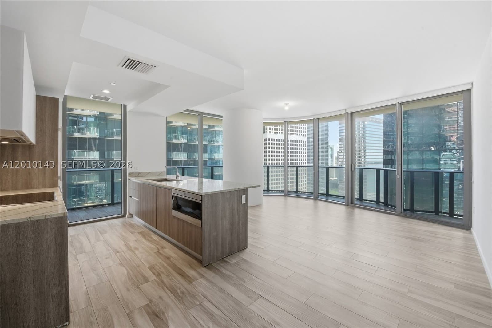 2+1 Condo — 801 Miami Ave #2505, Miami, FL 33130