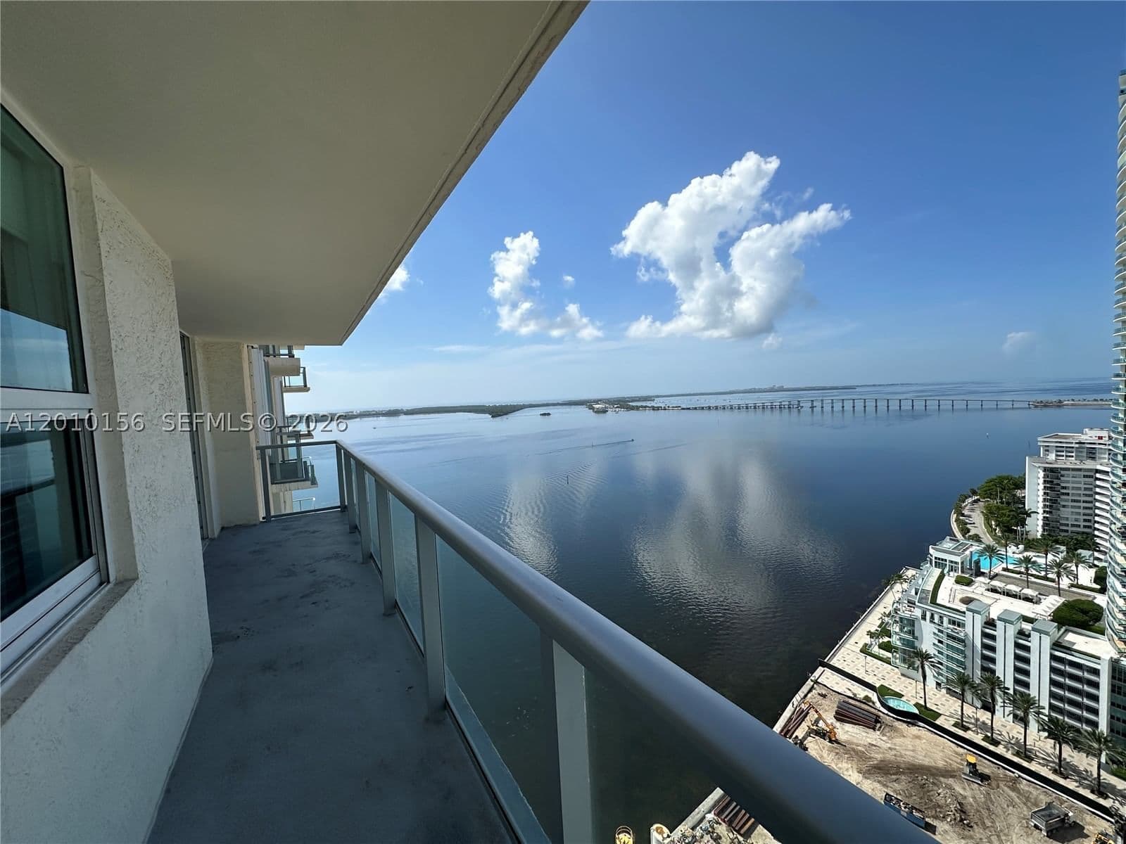 1+1 Condo — 1155 Brickell Bay Dr #3007, Miami, FL 33131