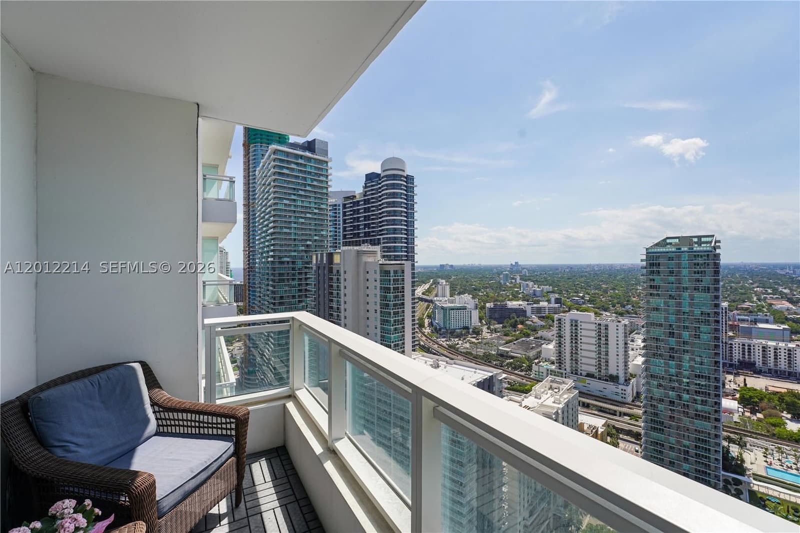 1+1 Condo — 1080 Brickell Ave #3607, Miami, FL 33131