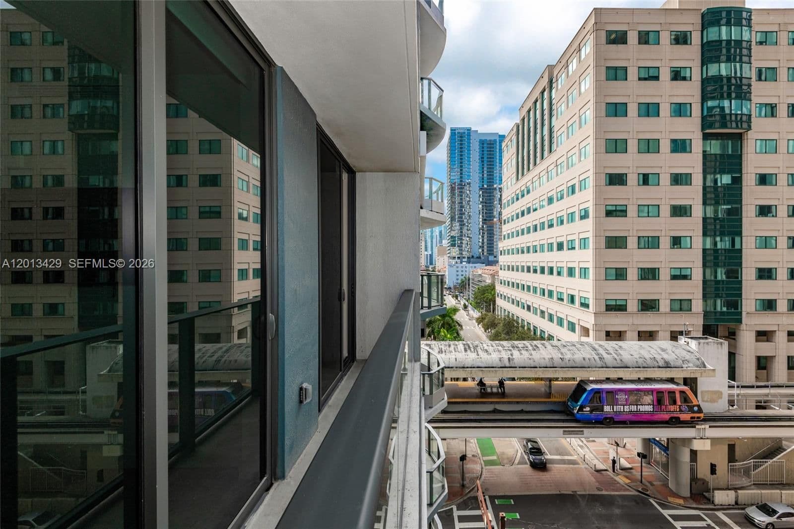 2+1 Condo — 227 2nd St #2206, Miami, FL 33132