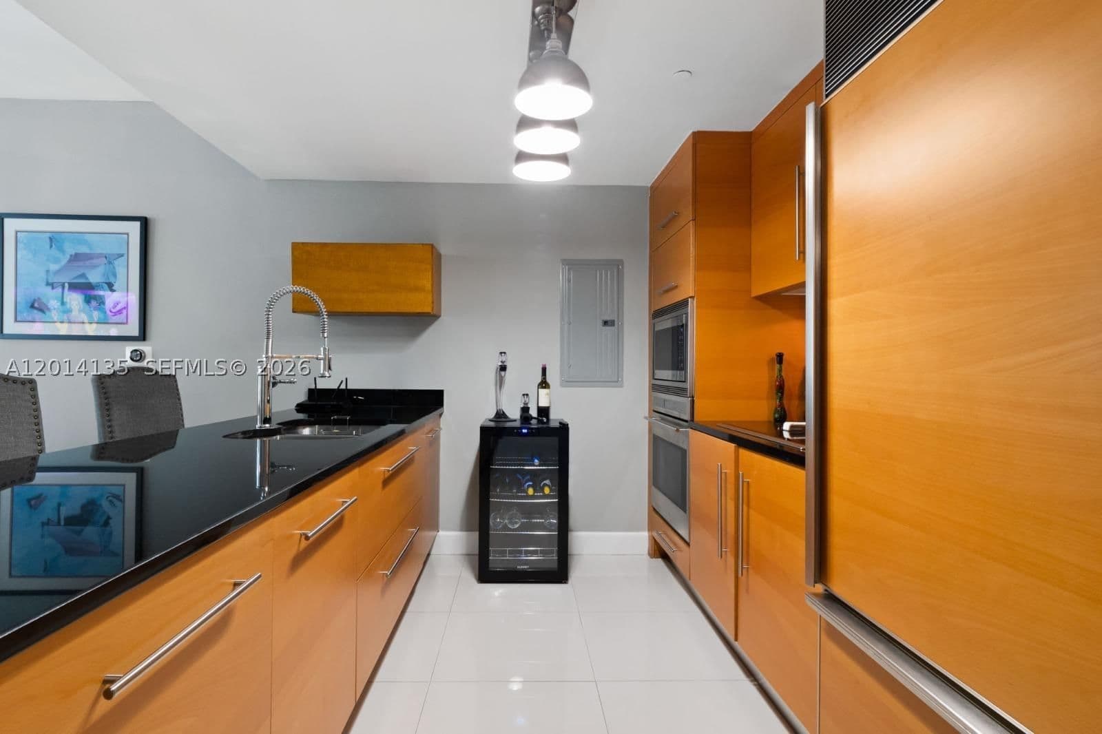 2+1 Condo — 475 Brickell Ave #5109, Miami, FL 33131