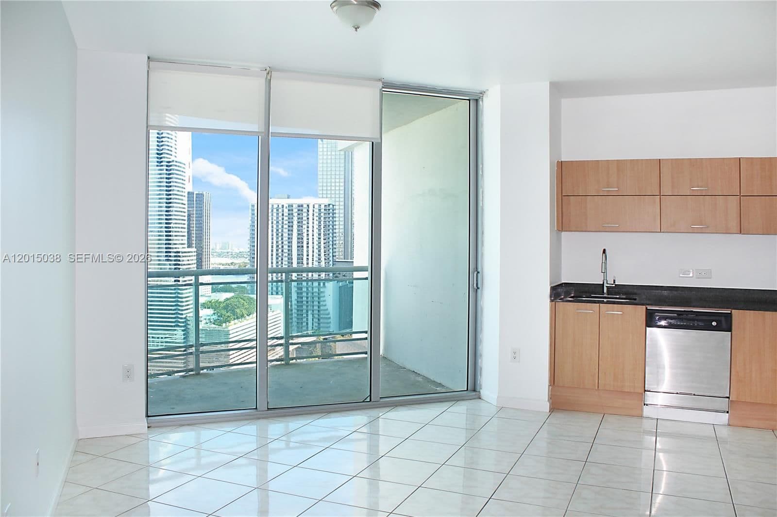 2+1 Condo — 350 Miami Ave #2713, Miami, FL 33130