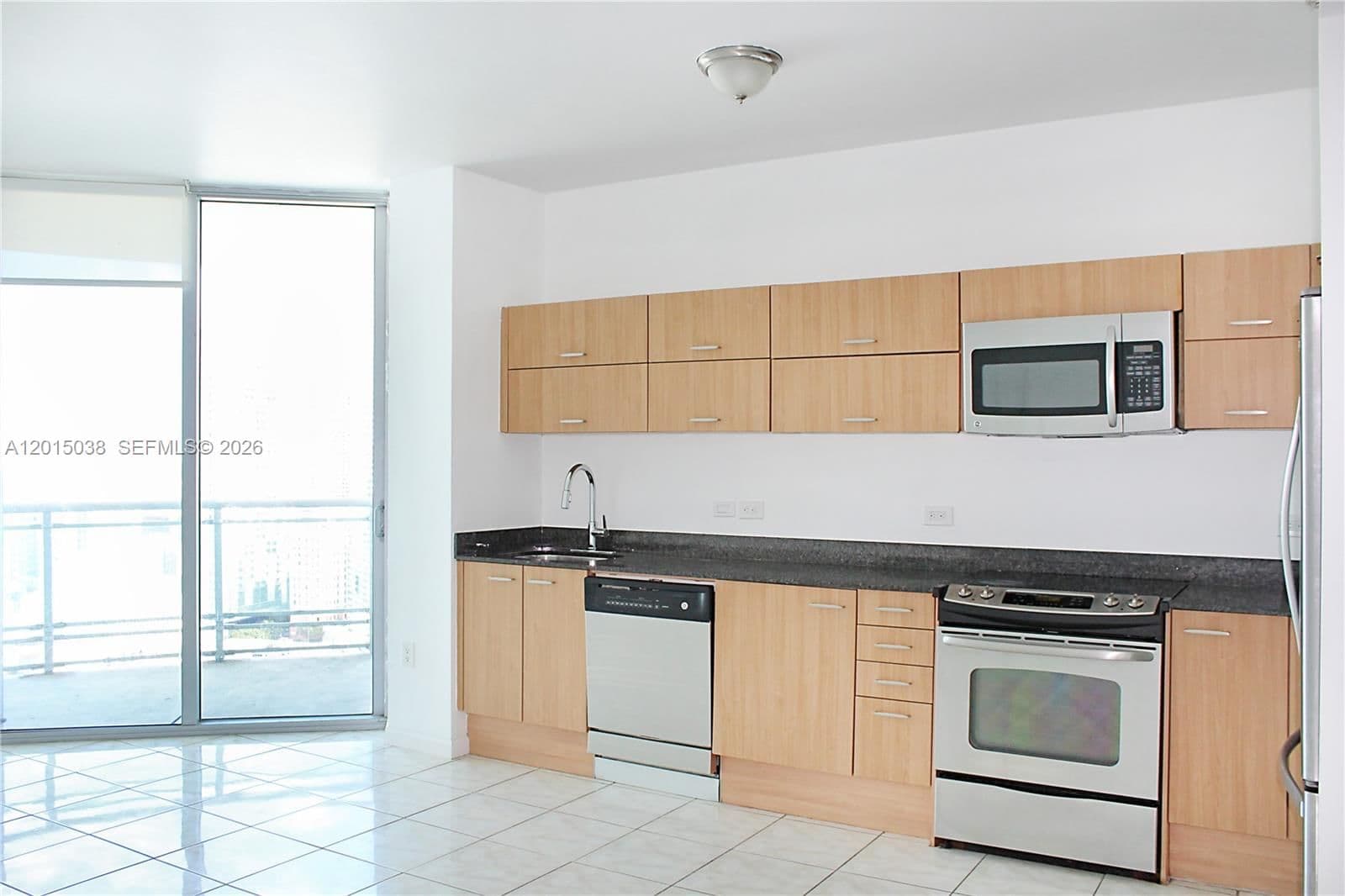 2+1 Condo — 350 Miami Ave #2713, Miami, FL 33130