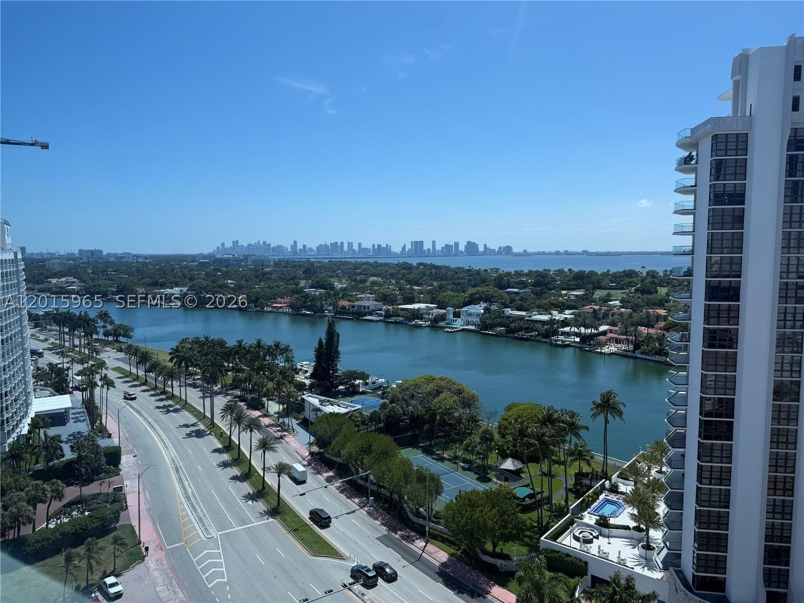 Condo — 5445 Collins Ave #1606, Miami Beach, FL 33140