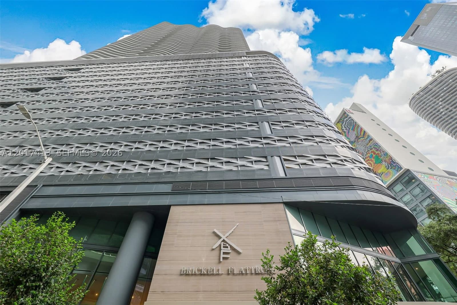 3-bedroom Condo — 1000 Brickell Plz #3002, Miami, FL 33131