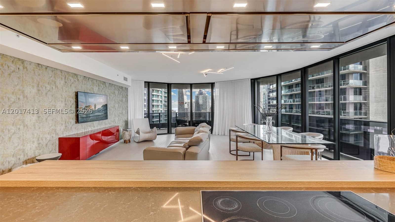 3-bedroom Condo — 1000 Brickell Plz #3002, Miami, FL 33131