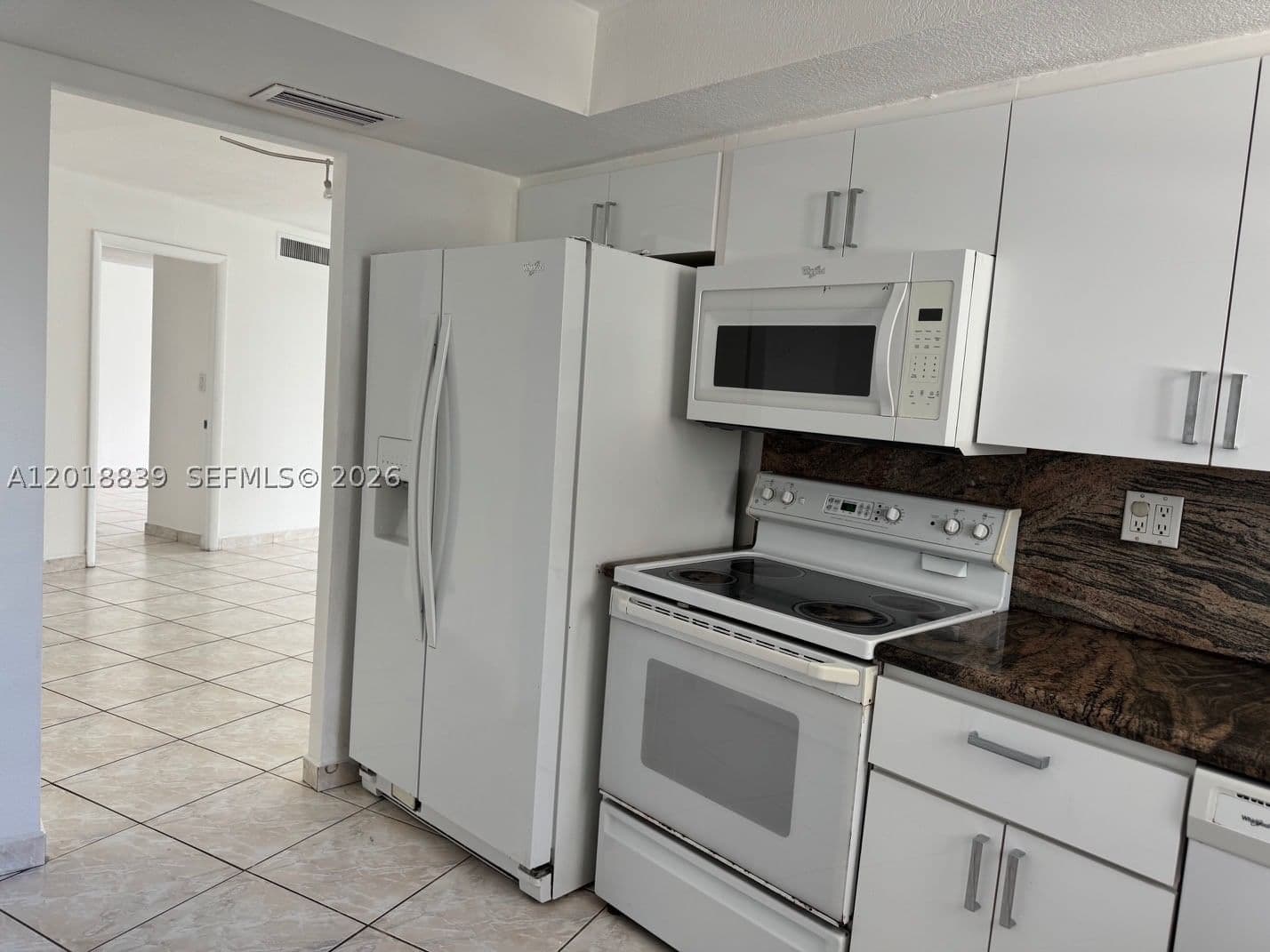 2+1 Condo — 6039 COLLINS AV #537, Miami Beach, FL 33140