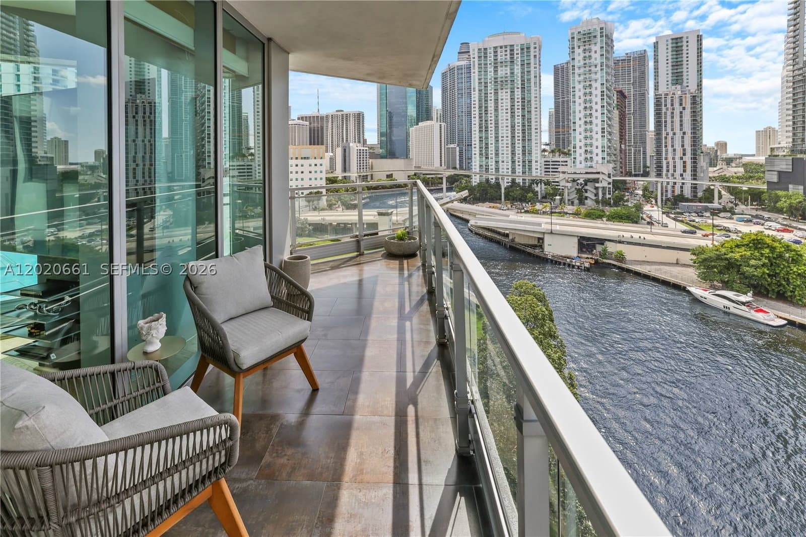 3+1 Condo — 92 3rd St #1201, Miami, FL 33130