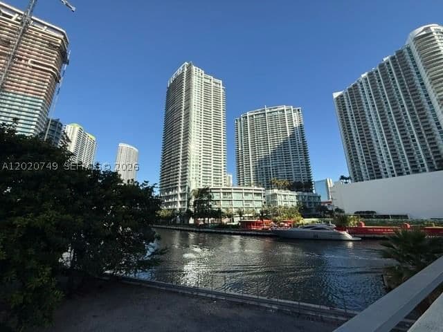 2+1 Condo — 92 3rd St #1804, Miami, FL 33130
