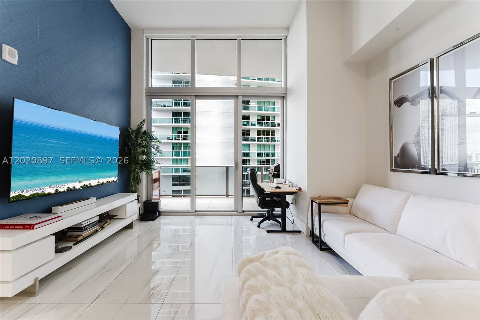 1+1 Condo — 488 18th St #1205, Miami, FL 33132