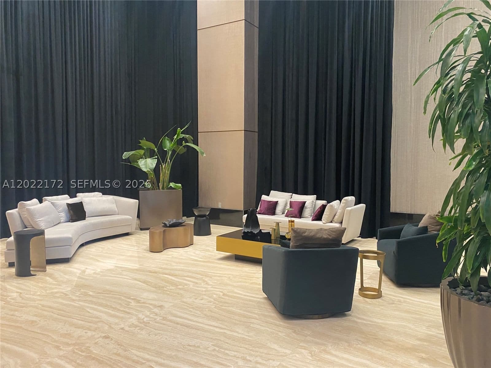 2-bedroom Condo — 950 Brickell Bay Dr #2206, Miami, FL 33131