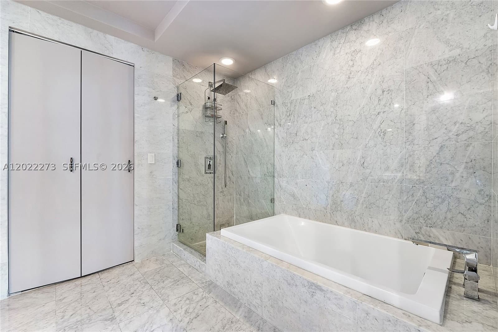 3-bedroom Condo — 801 Miami Ave #1004, Miami, FL 33130