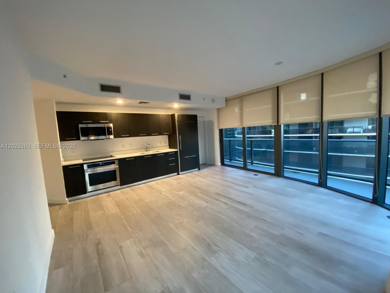 2-bedroom Condo — 55 9th St #1503, Miami, FL 33130