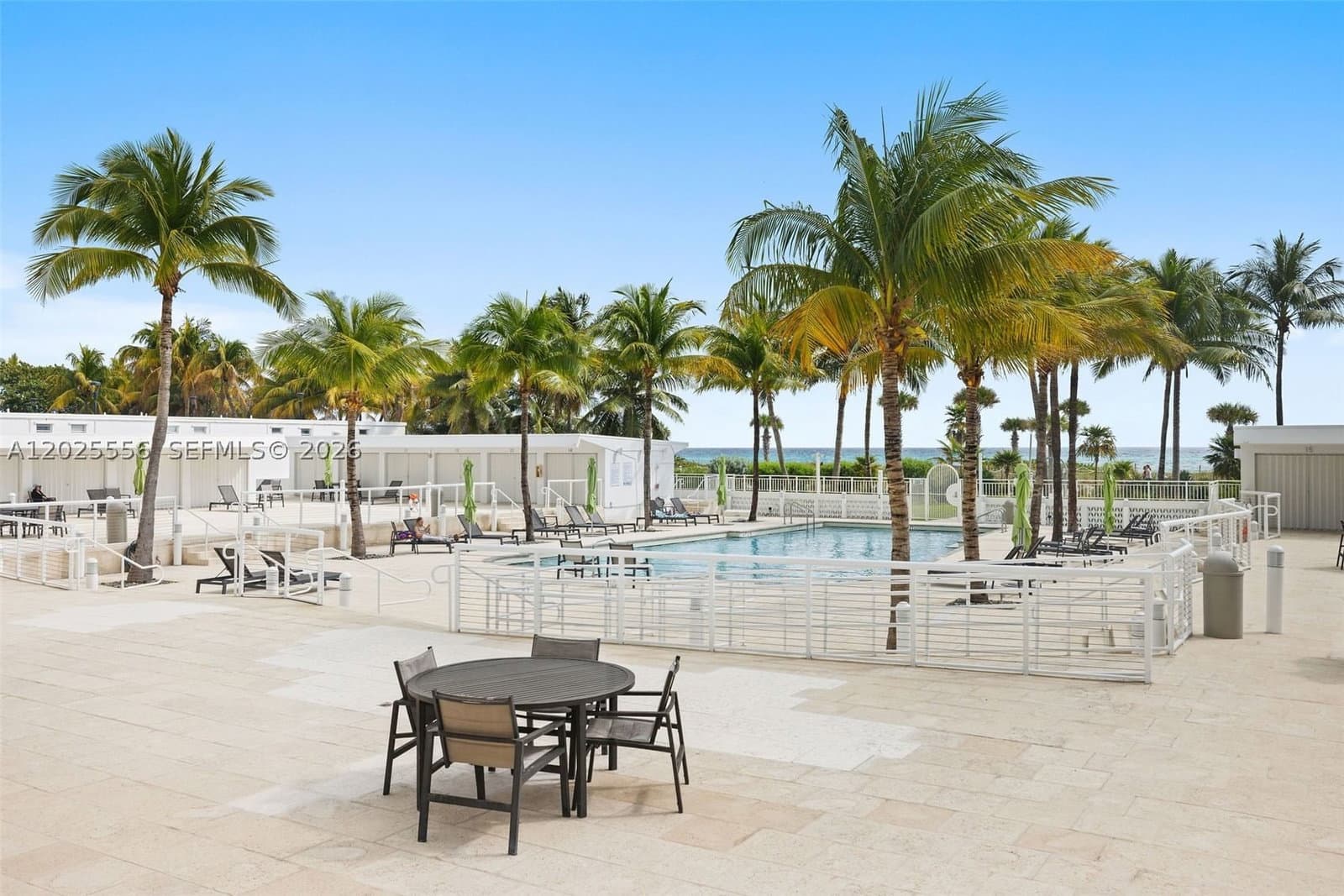 2-bedroom Condo — 4925 Collins Ave #1A, Miami Beach, FL 33140