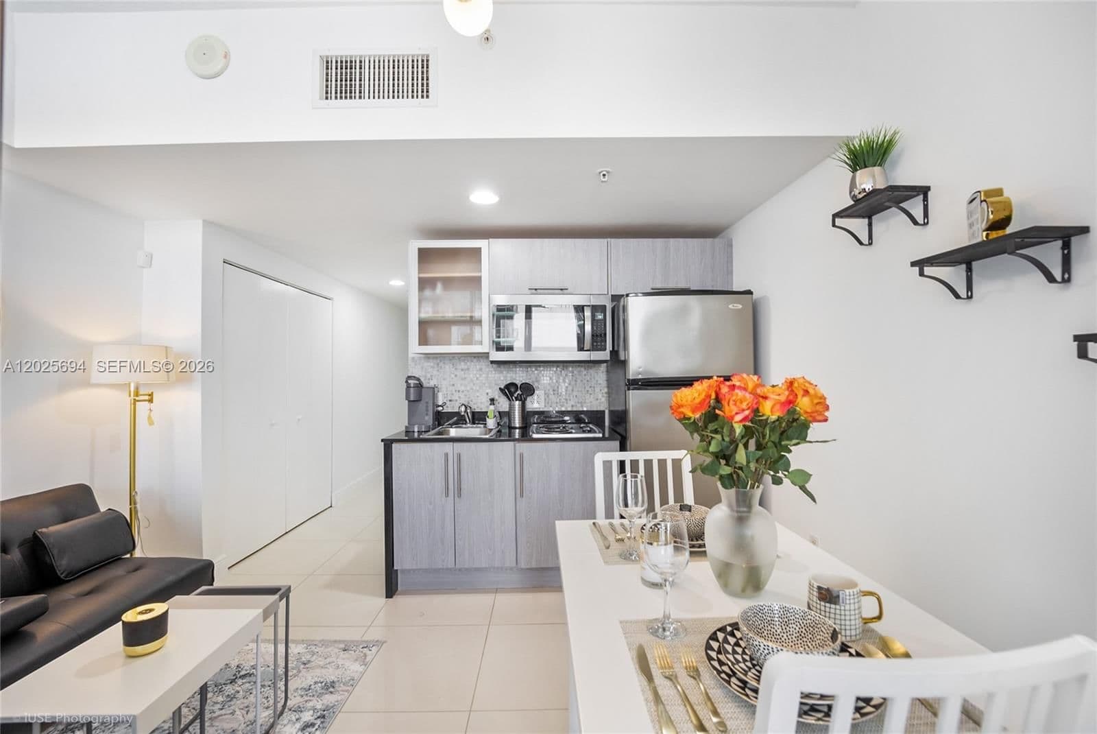 Condo — 1750 Bayshore Dr #1219, Miami, FL 33132