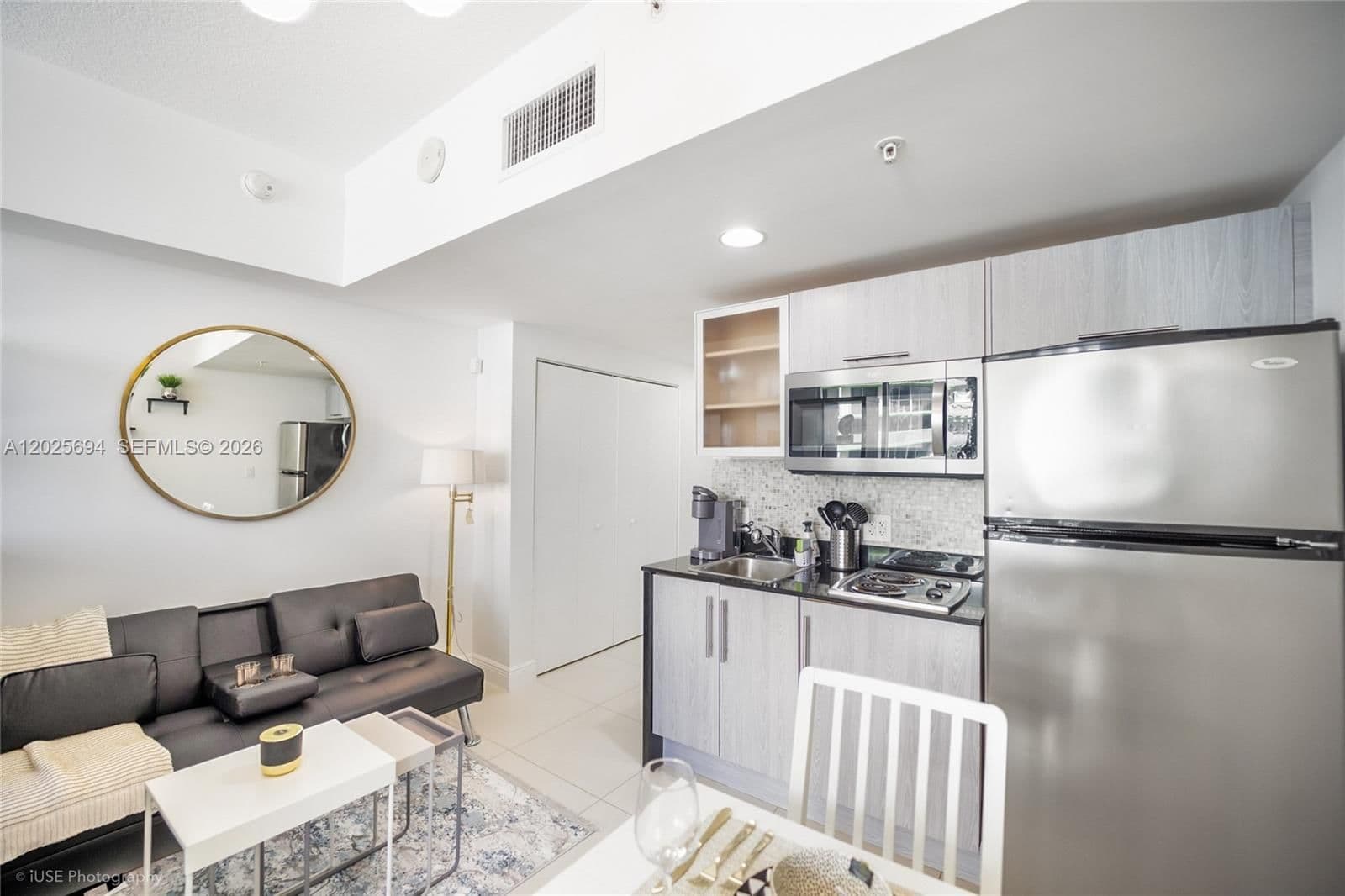 Condo — 1750 Bayshore Dr #1219, Miami, FL 33132