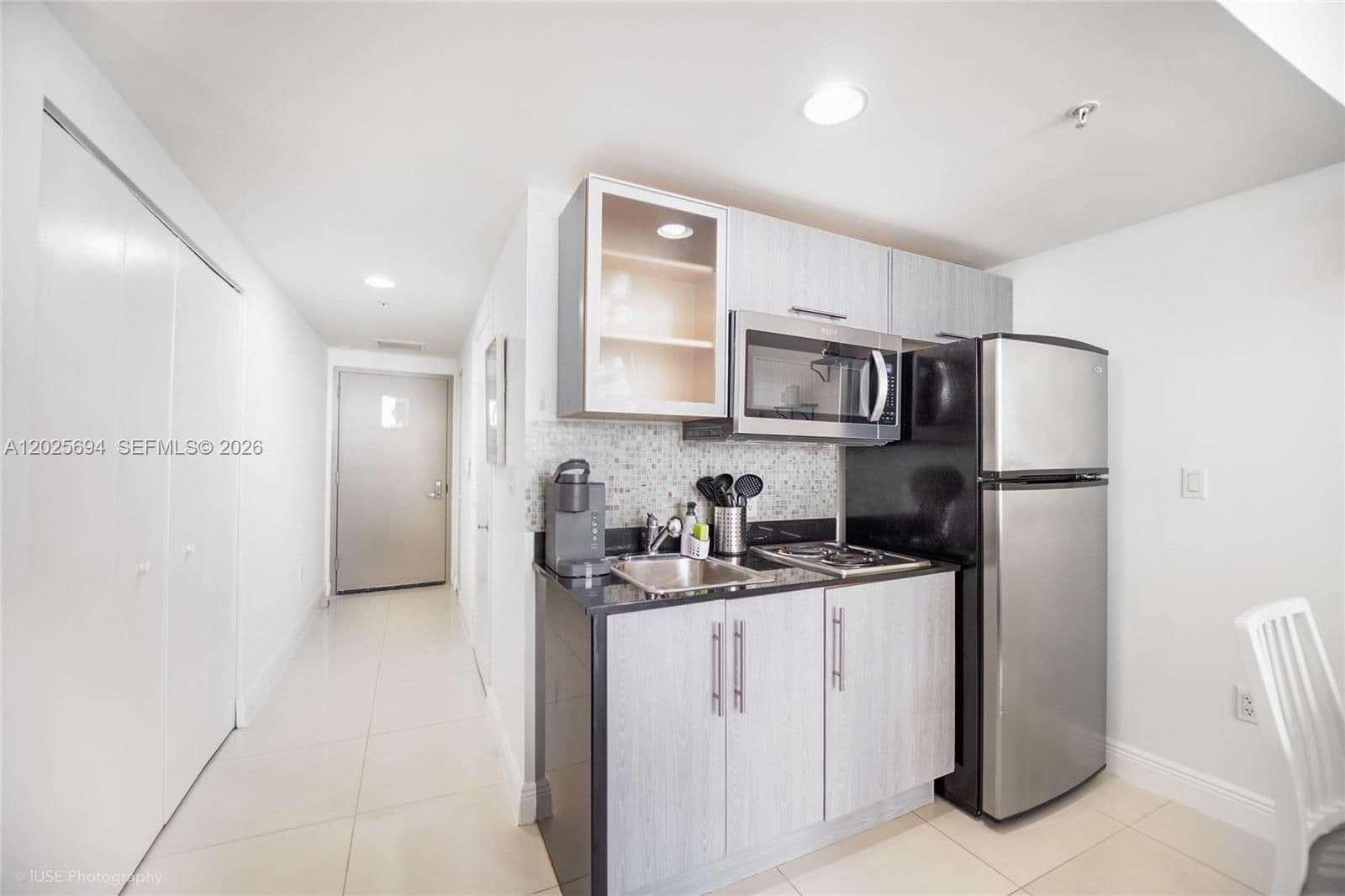 Condo — 1750 Bayshore Dr #1219, Miami, FL 33132
